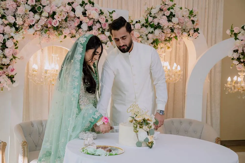 Cutting the cake together
