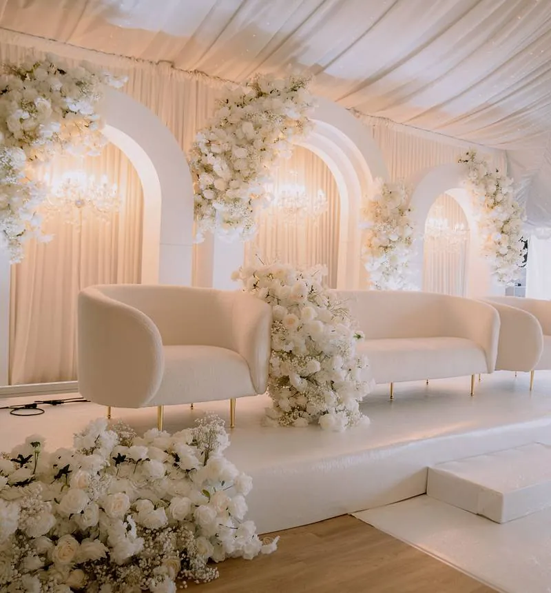 The bridal stage dressed in white florals